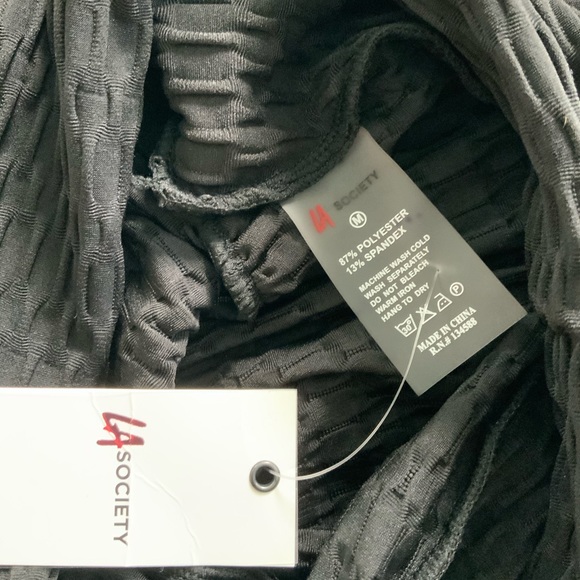 Leggings NWT - Picture 4 of 8